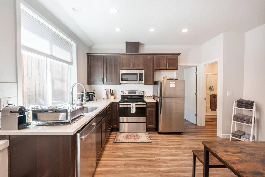 Walkable Apt Next To Restaurants, Bars, And Shops! Portland Esterno foto